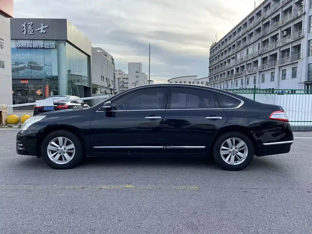 Nissan Teana 2011