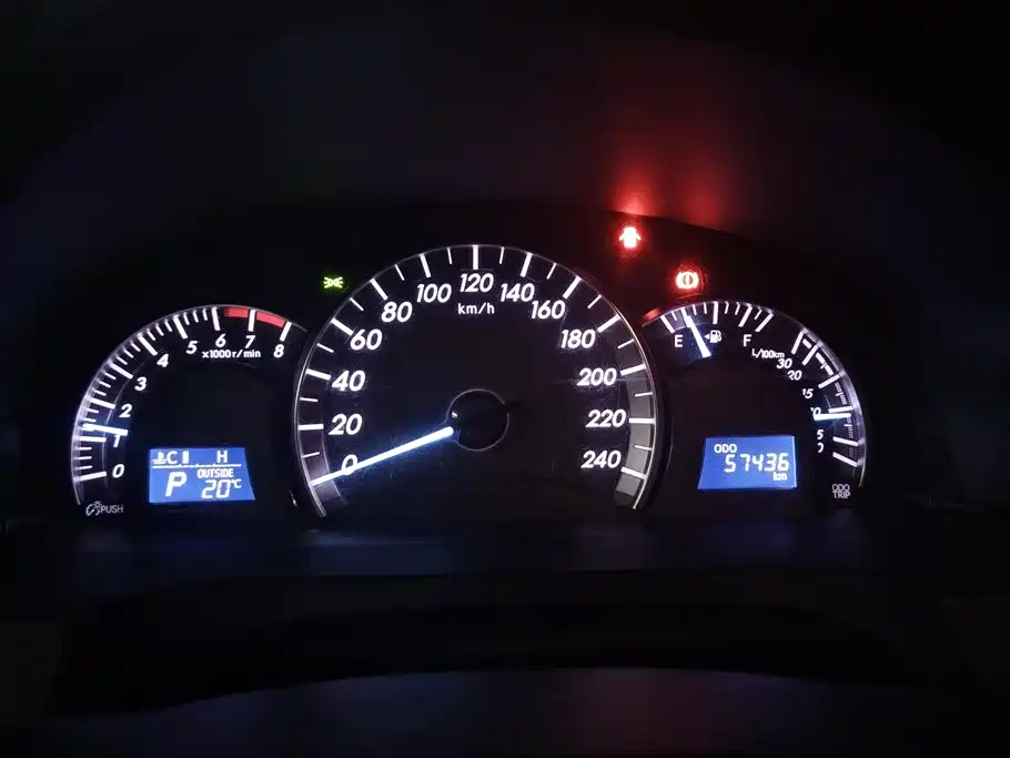 Toyota Camry 2013 — фото 14