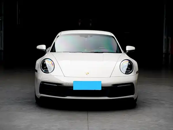 Porsche 911 2023