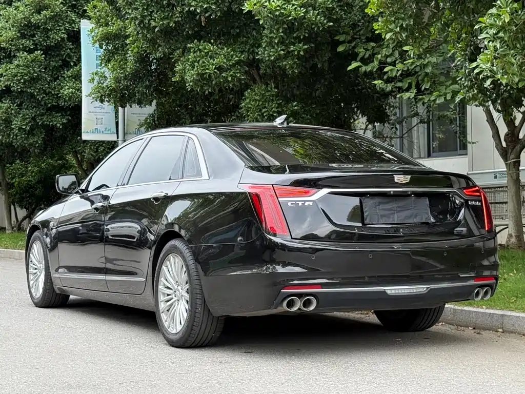 Cadillac CT6 2021 — фото 4