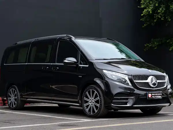 Mercedes-Benz V-Class 2024