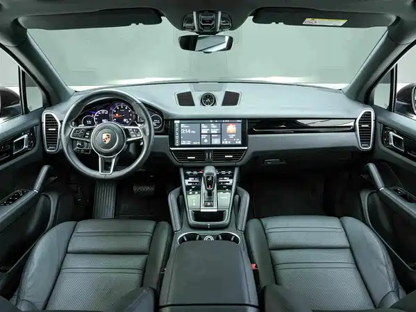 Porsche Cayenne 2020