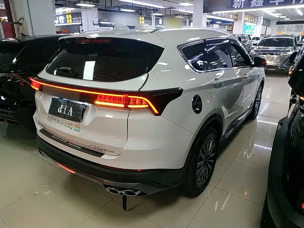 Jetour Jietu X70 PLUS 2025
