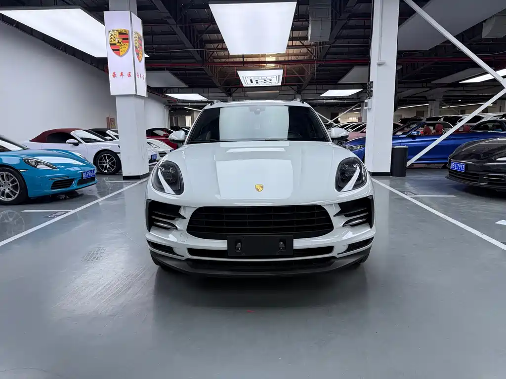 Porsche Macan 2020 — фото 2