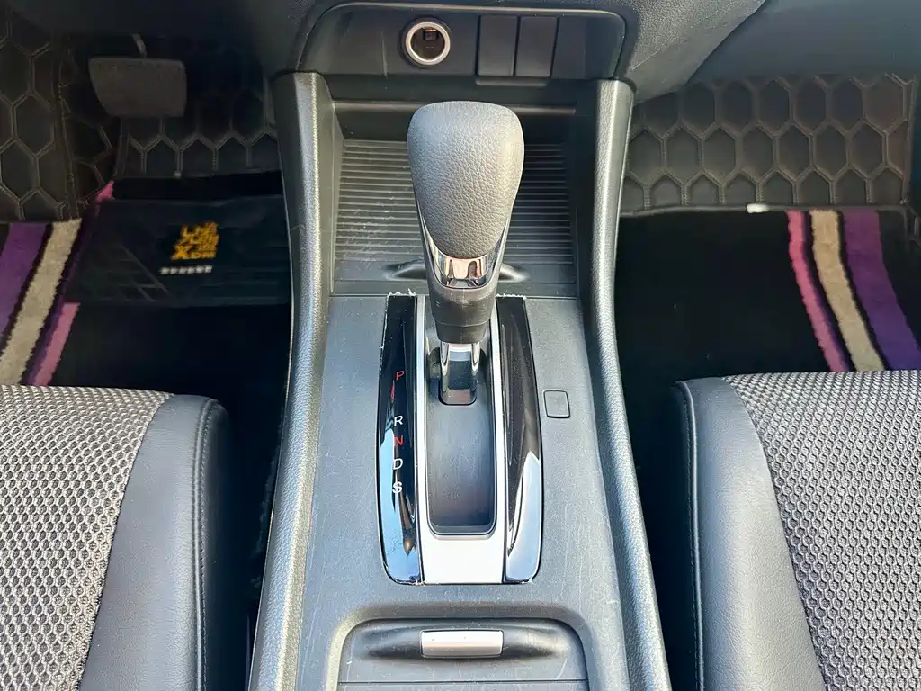Honda Jade 2019 — фото 16