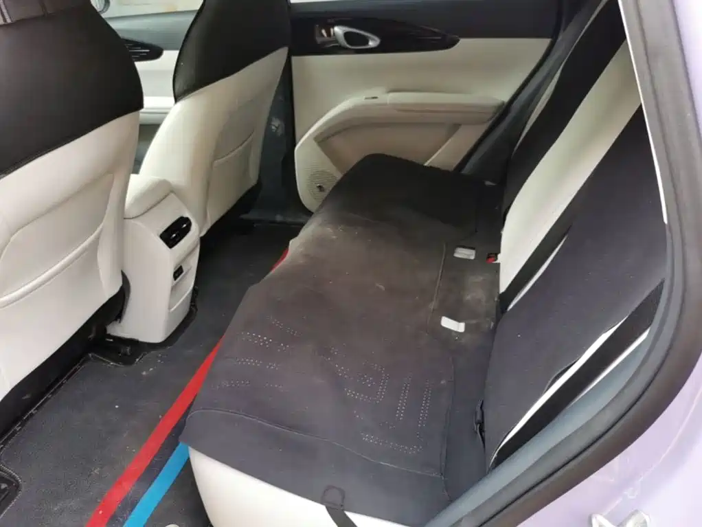 Geely Galaxy Starwish 2025 — фото 17