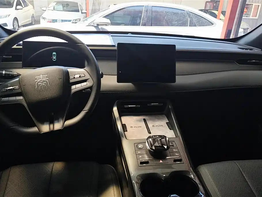 BYD Qin PLUS 2025 — фото 12