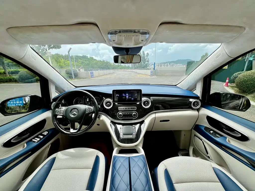 Mercedes-Benz Vito 2020 — фото 11