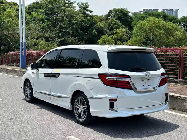 Honda Elysion 2021