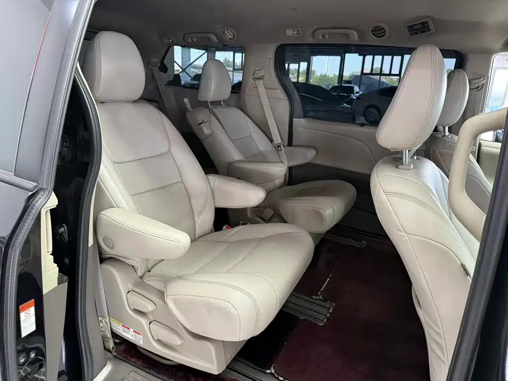 Toyota Sienna 2020