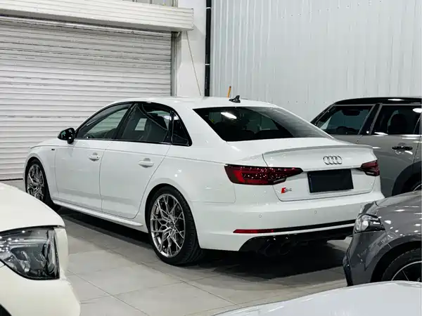 Audi S4 2019