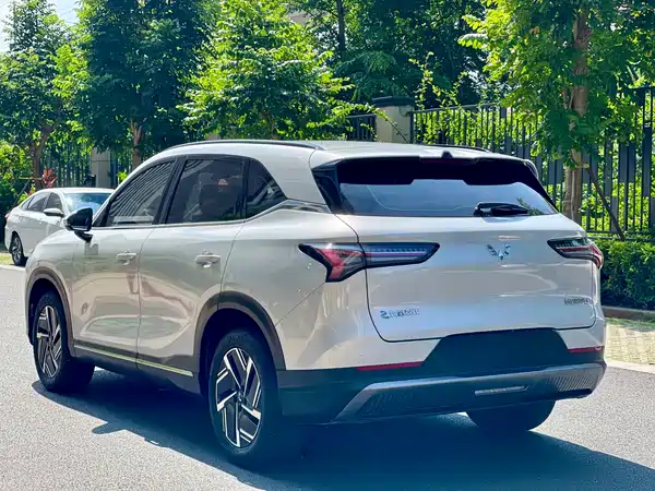 Wuling Starlight S 2024