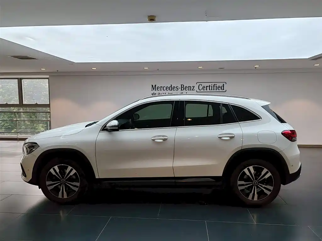 Mercedes-Benz GLA 2021 — фото 7