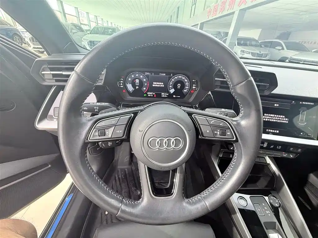Audi A3 2022 — фото 10