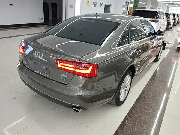 Audi A6L 2014