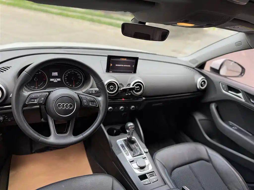 Audi A3 2020 — фото 3