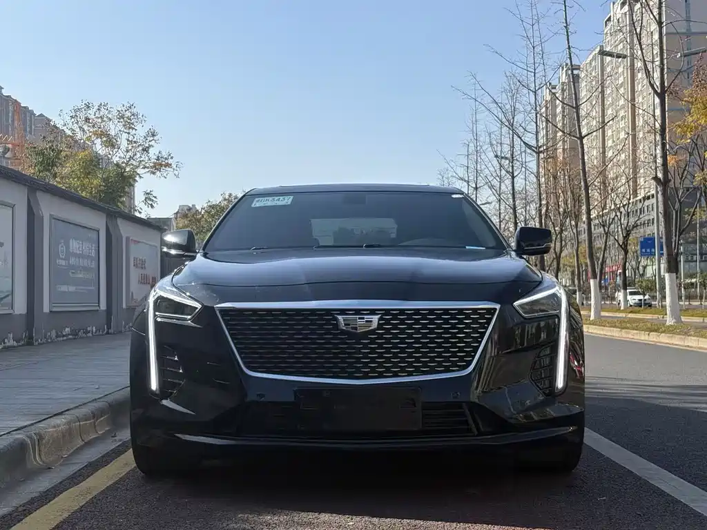 Cadillac CT6 2022 — фото 2