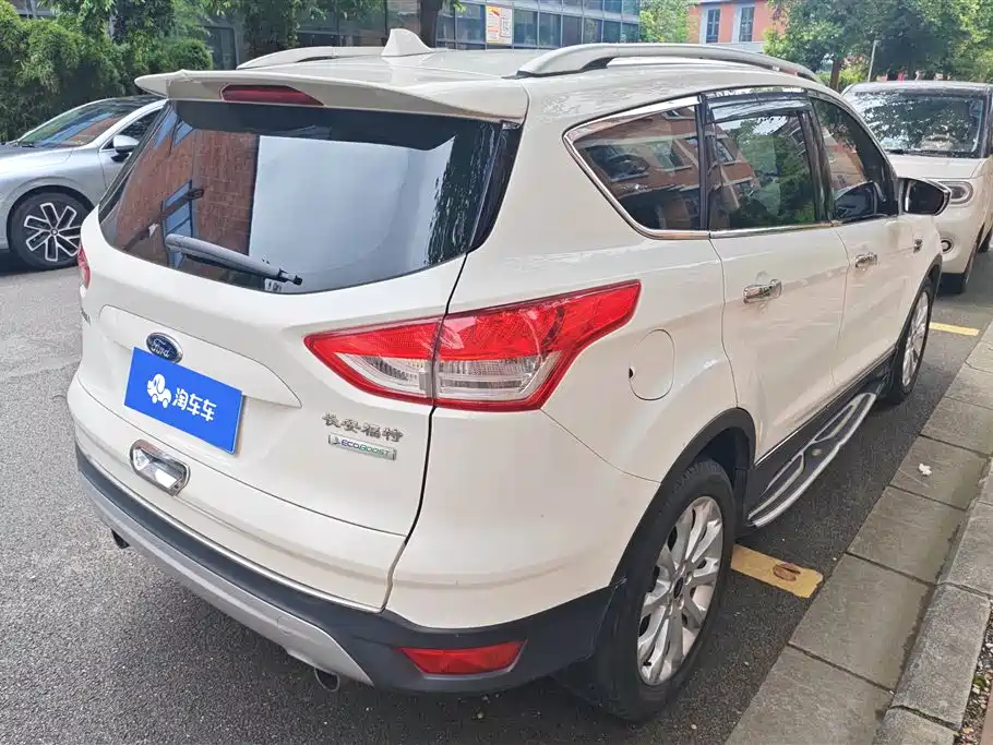 Ford Kuga 2016 — фото 3