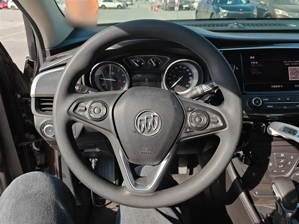 Buick Envision Plus 2020 — фото 7