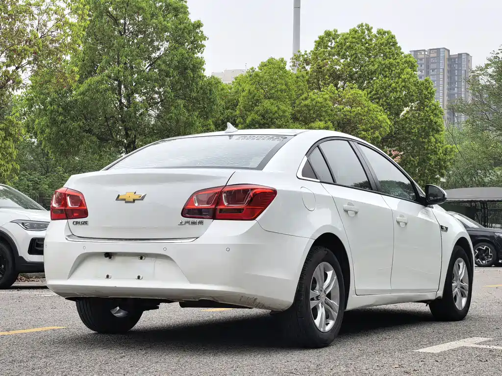 Chevrolet Cruze 2016 — фото 22