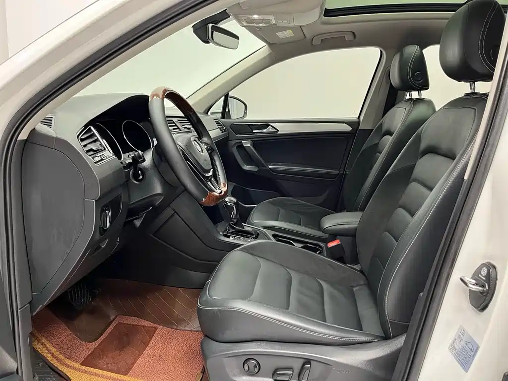 Volkswagen Tiguan L 2018 — фото 3