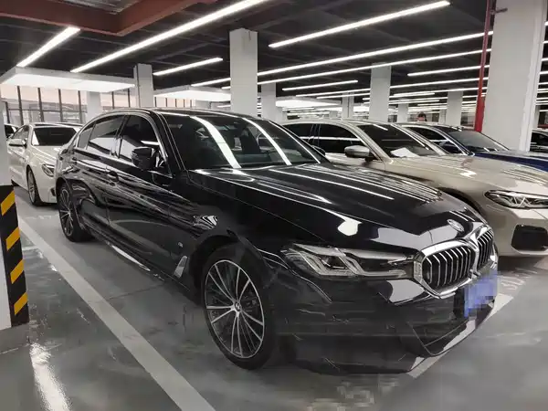 BMW 5 Series 2023