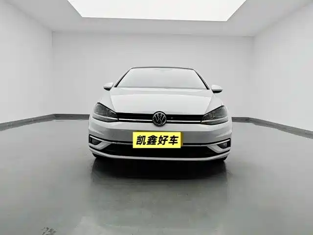 Volkswagen Golf 2020