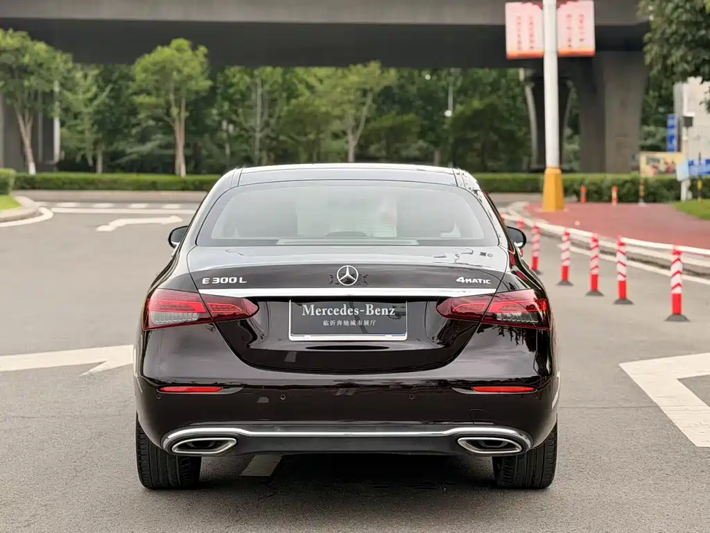 Mercedes-Benz E-Class 2021