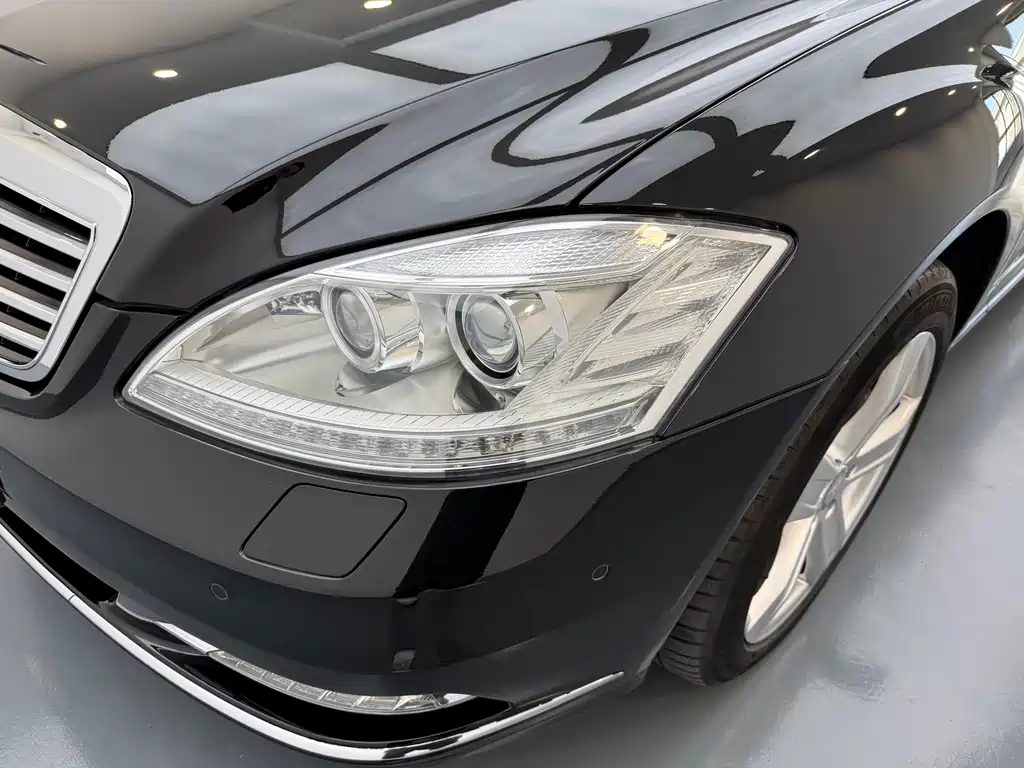Mercedes-Benz S-Class 2011 — фото 13