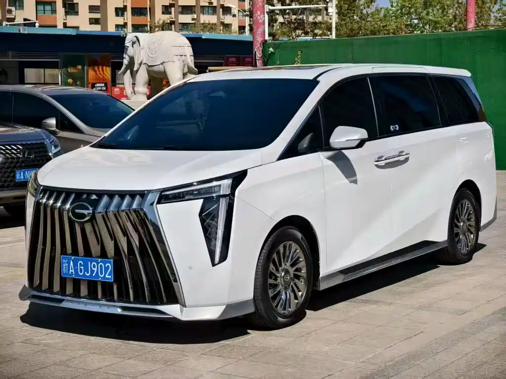GAC Motor Trumpchi M8 2023 — фото 1