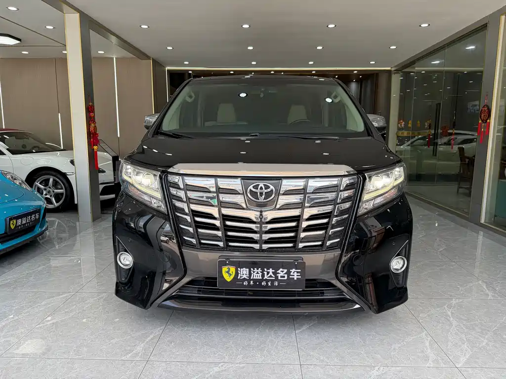 Toyota Alphard 2018 — фото 14
