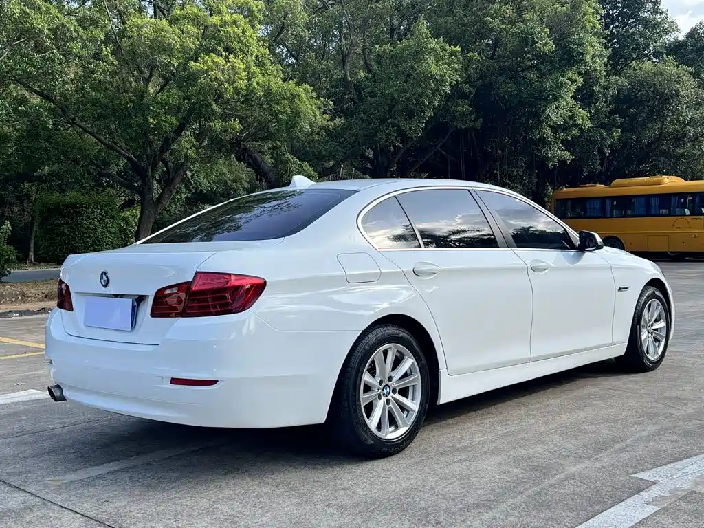 BMW 5 Series 2016