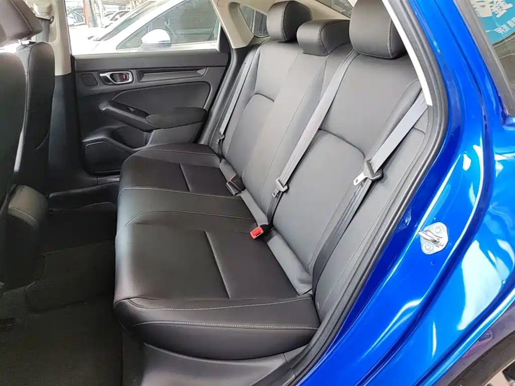 Honda Civic 2022 — фото 17