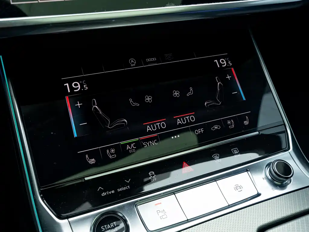 Audi A6L 2025 — фото 7