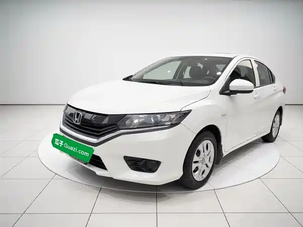 Honda Greiz 2016