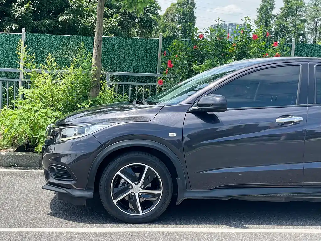 Honda Vezel 2020 — фото 5