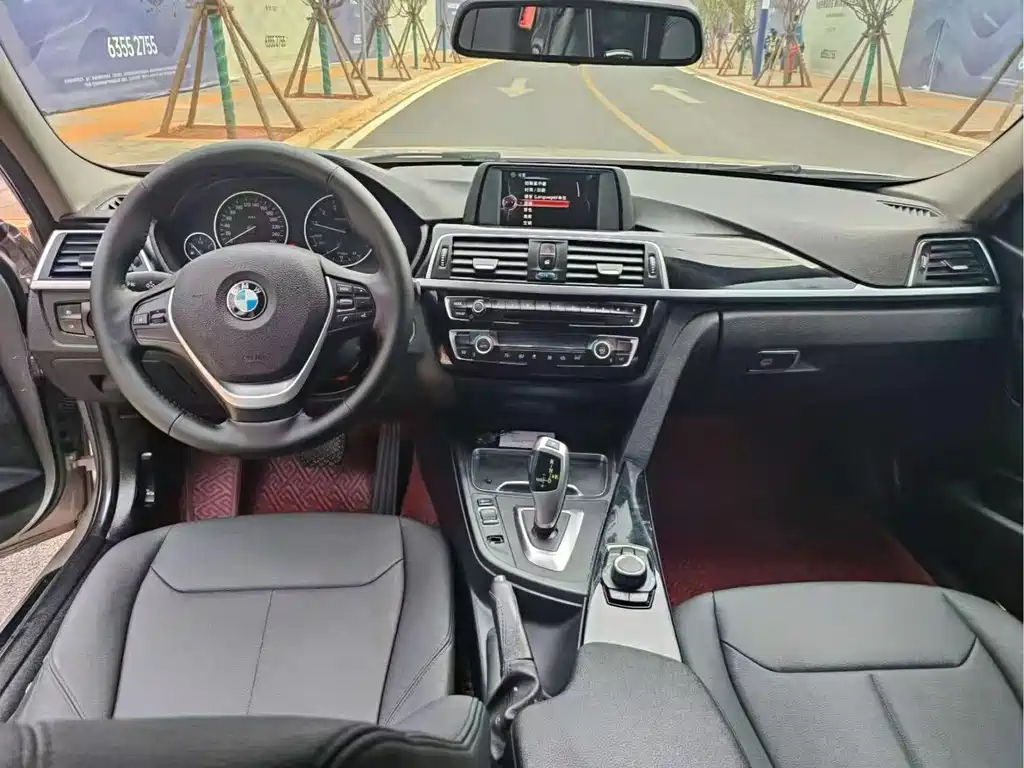 BMW 3 Series 2017