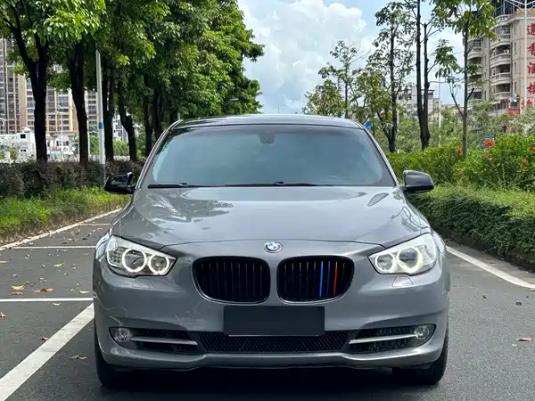 BMW 5 Series GT 2010