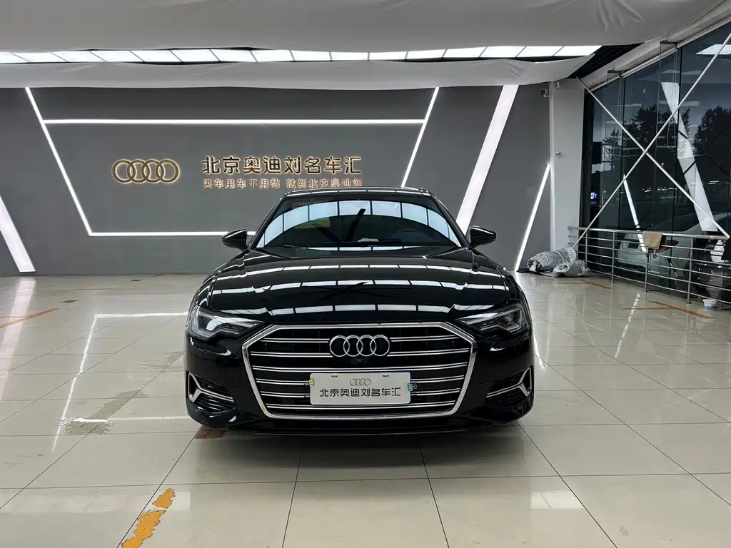 Audi A6L 2023 — фото 1