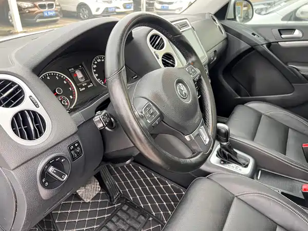 Volkswagen Tiguan 2016