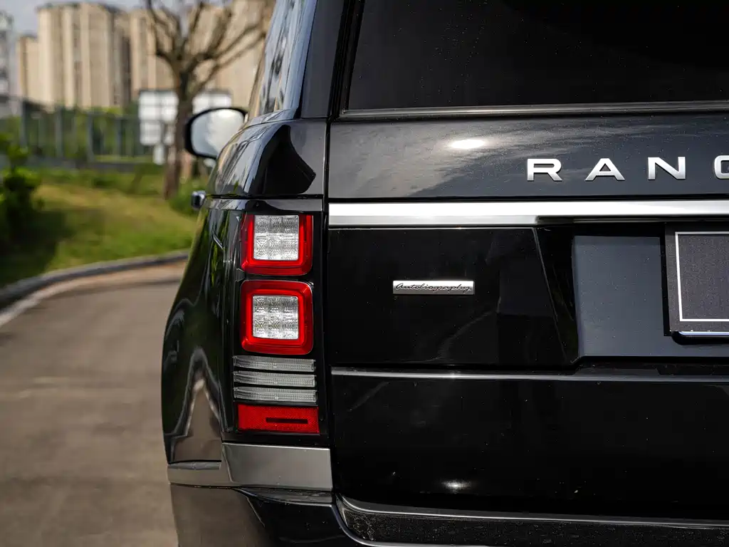 Land Rover Range Rover 2017 — фото 16