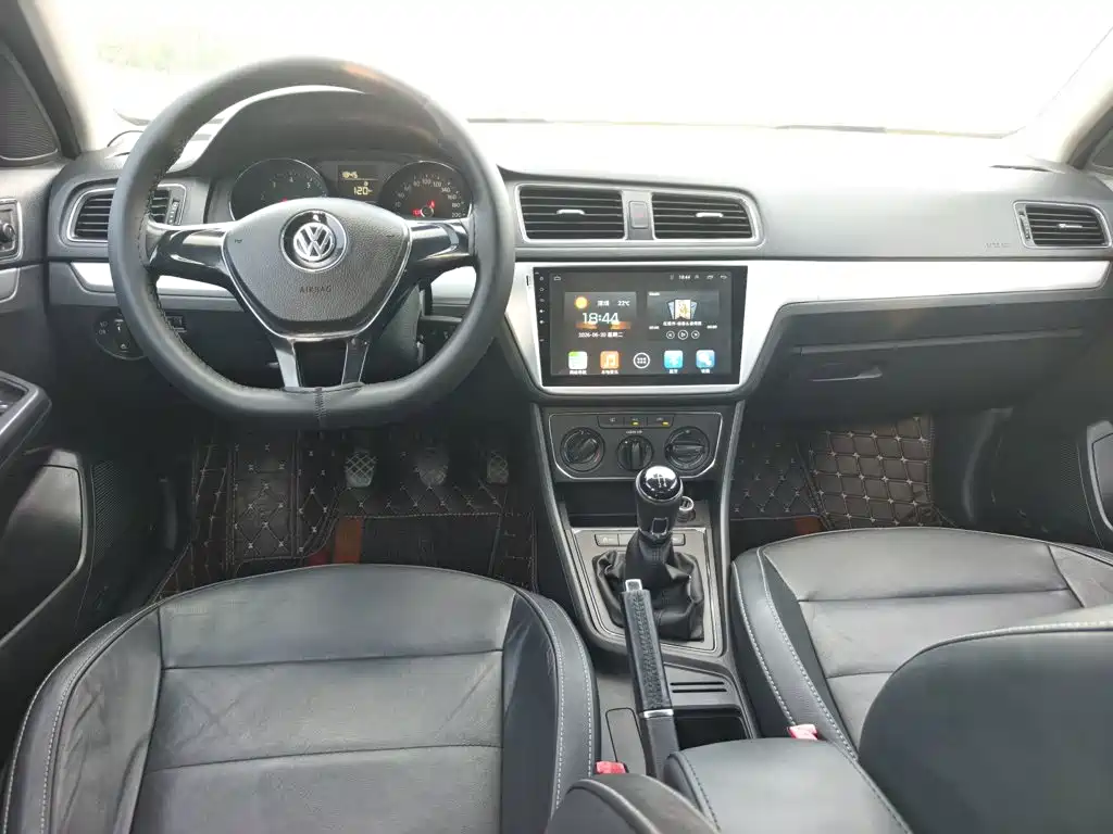 Volkswagen Gran Lavida 2016 — фото 19