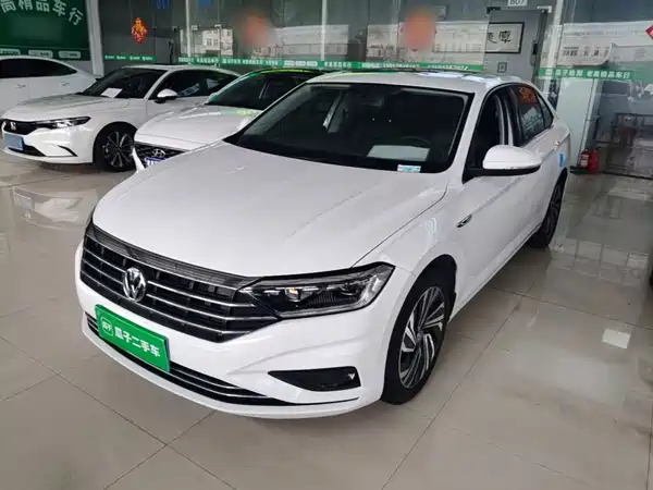 Volkswagen Sagitar 2022