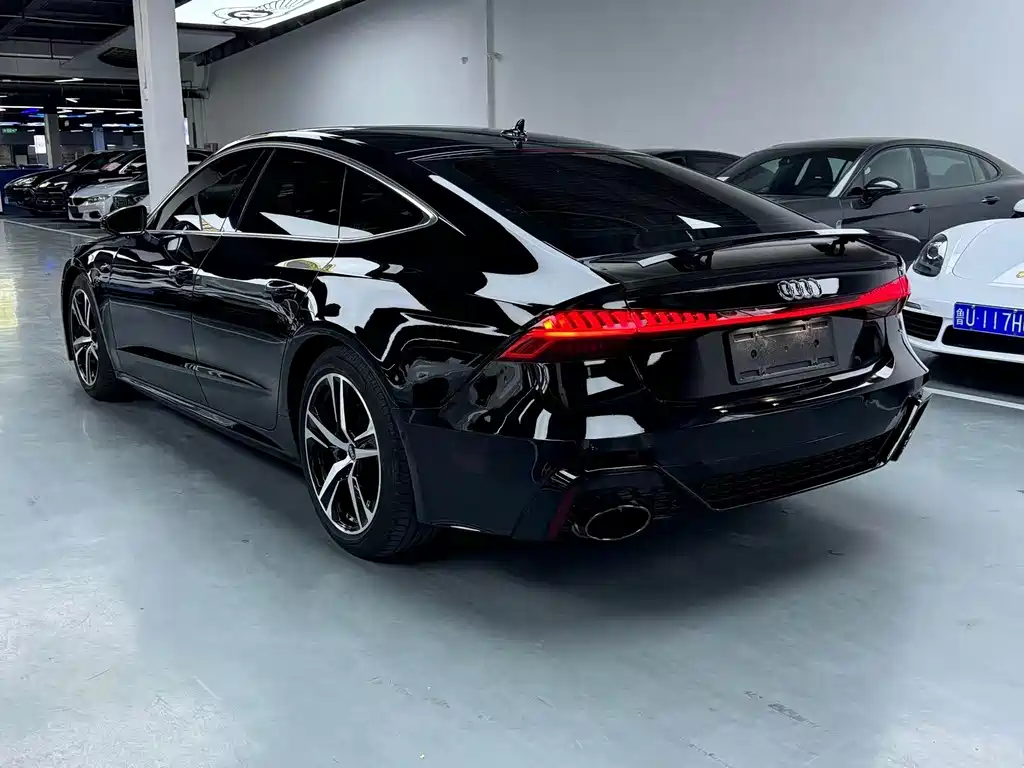 Audi A7 2021 — фото 13