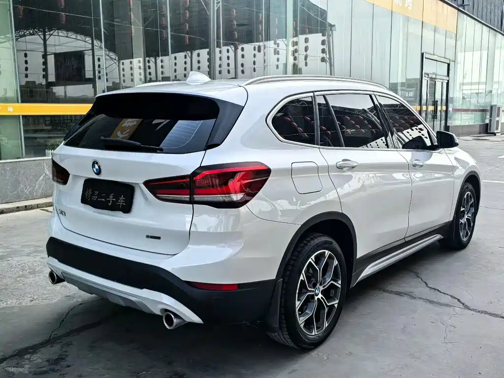 BMW X1 2022 — фото 6