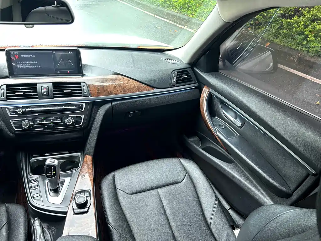 BMW 3 Series 2013