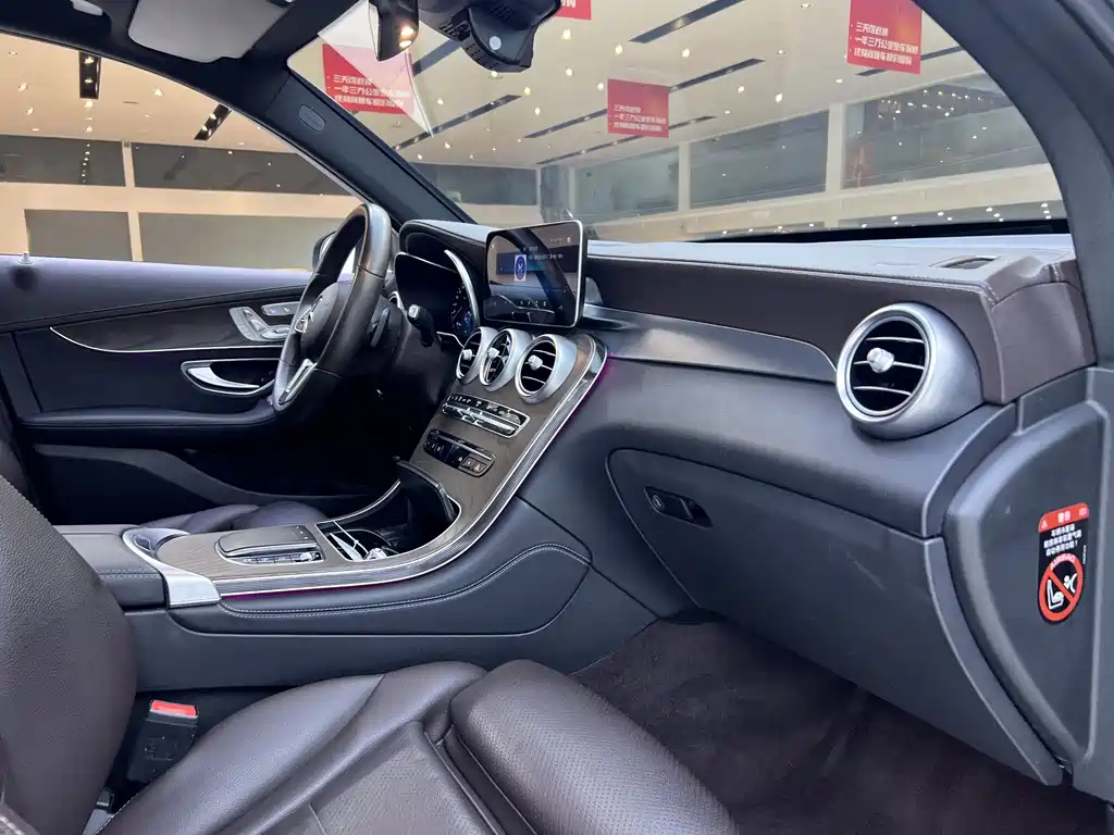 Mercedes-Benz GLC 2022 — фото 14