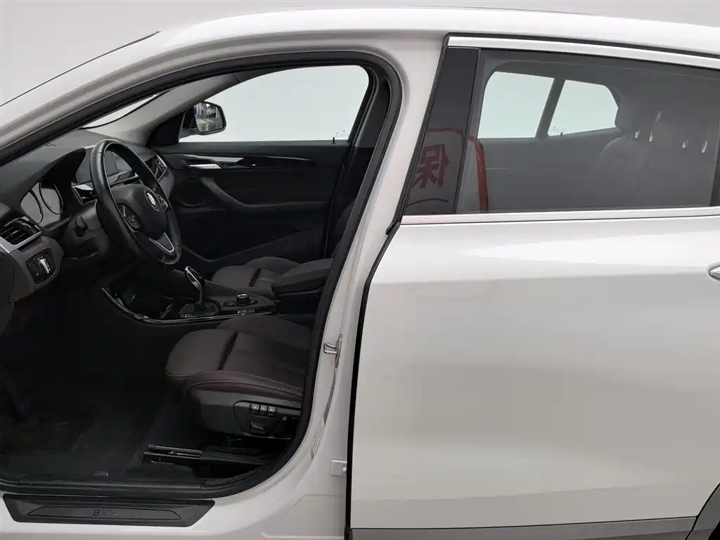 BMW X2 2021 — фото 10