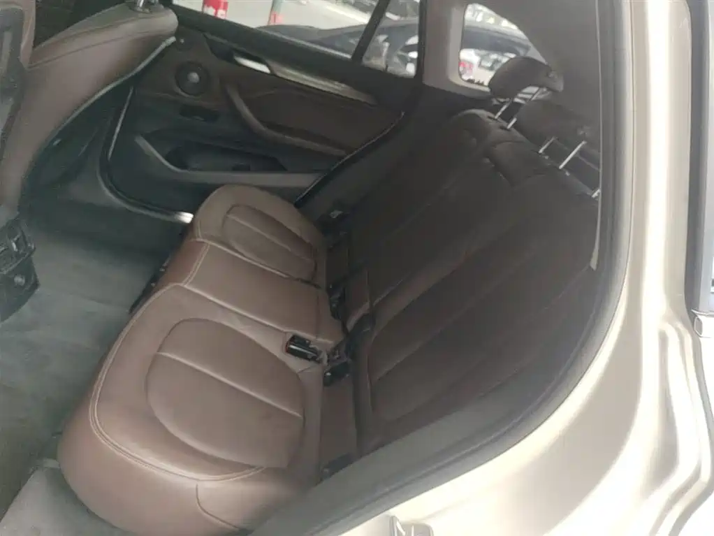 BMW X1 2017 — фото 17