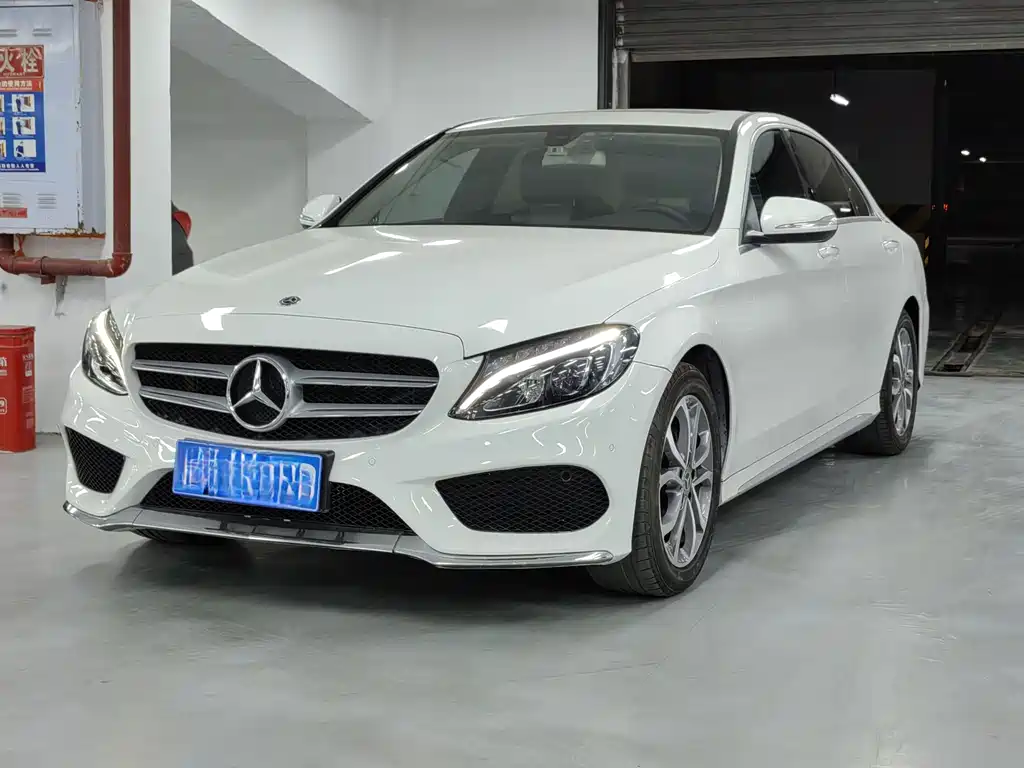 Mercedes-Benz C-Class 2017